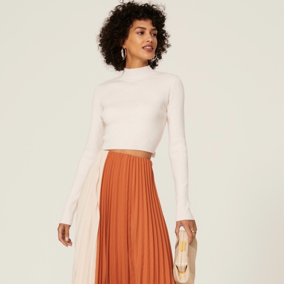 Louna open back rib tie sweater - Picture 2 of 7